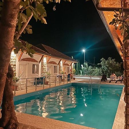 Guesthouse Lord Byron Τεπελένι Εξωτερικό φωτογραφία