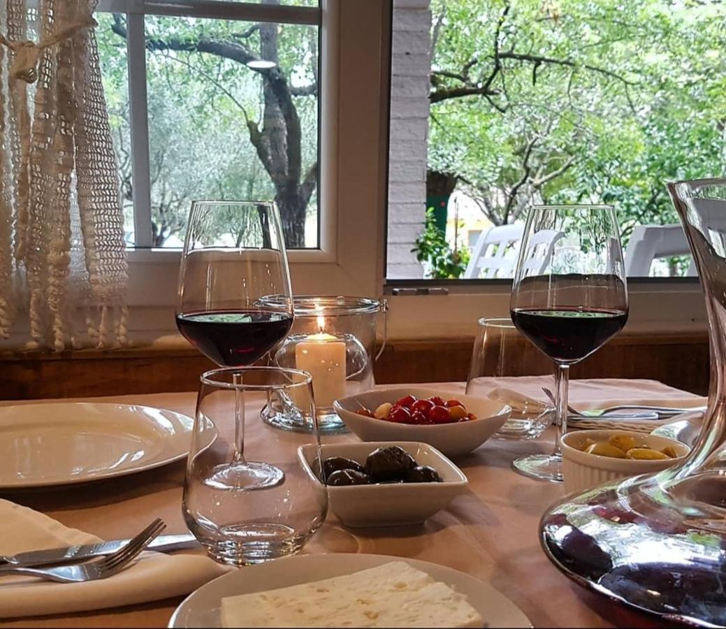 Guesthouse Lord Byron Τεπελένι Εξωτερικό φωτογραφία